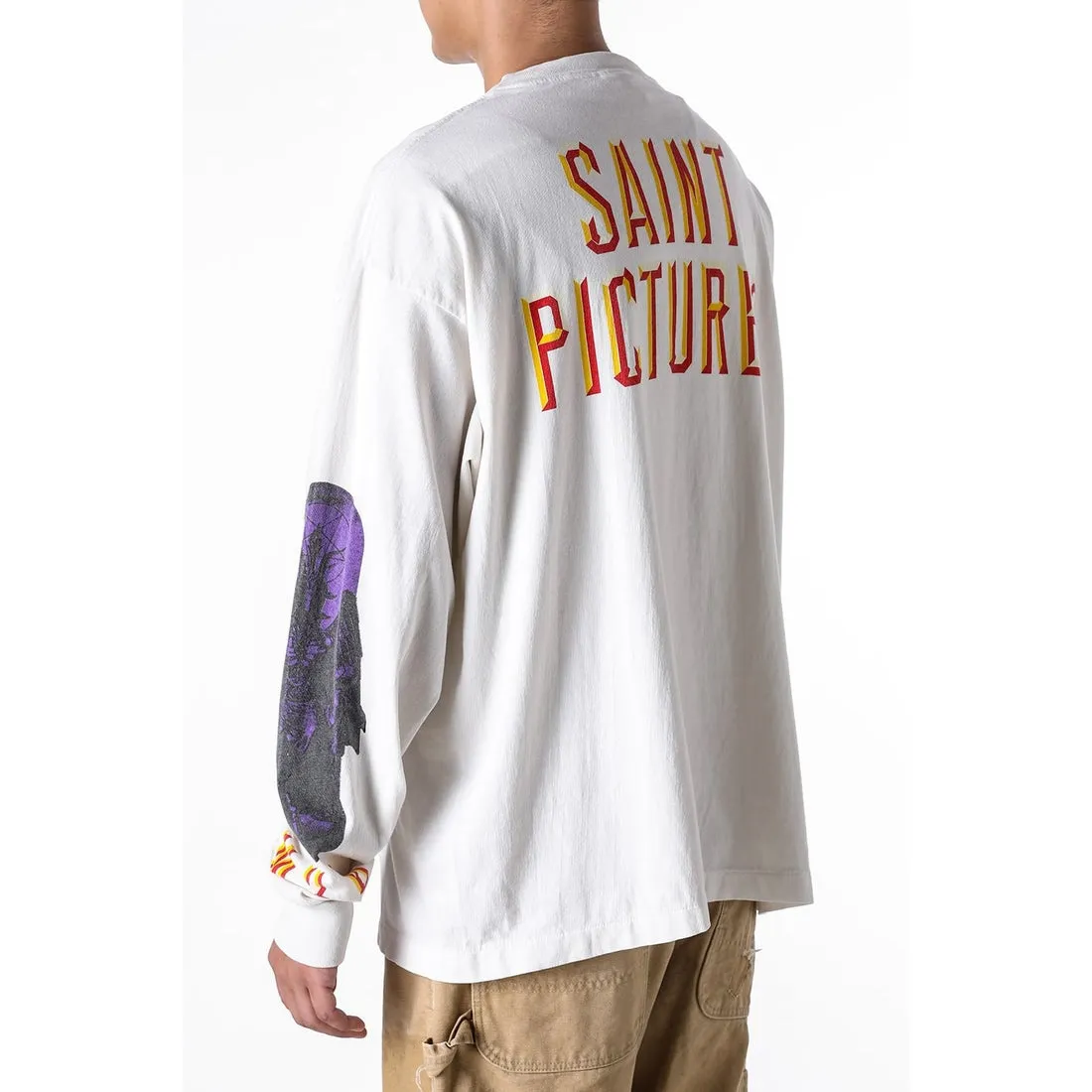 SAINT Mxxxxxx SAINT PICTURES L/S TEE/WHITE Columbia Pictures SAINT Goddess Long Sleeve Off-White S-XL Pays tribute to the Columbia Pictures Title Goddess. Full of fun. Ready-made clothes are washed. The texture is soaring. Authentic level printing is restored. Look for cylindrical seamless fabrics. It is almost meaningless if it is not a cylindrical fabric.